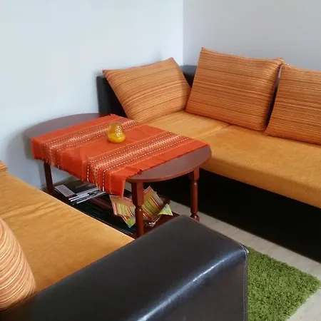 Διαμέρισμα Orange Etara 3